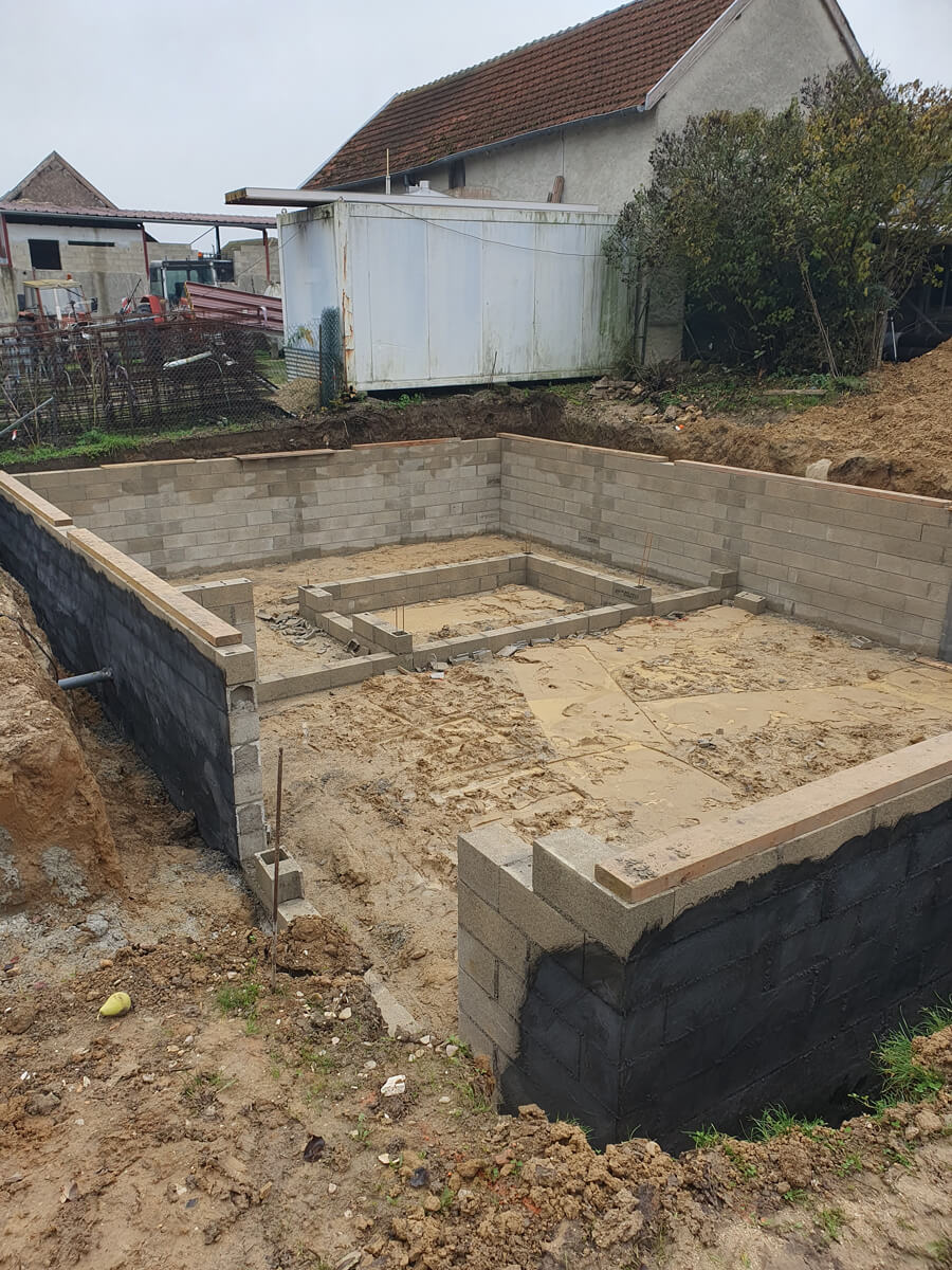 Realisation-etude-de-sol-pour-fondations-terrain-argileux