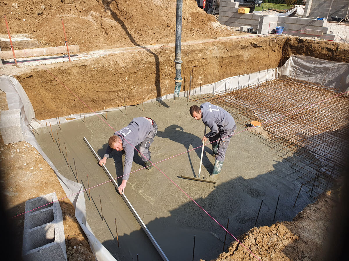 dalle-beton-chantier-piscine 1200
