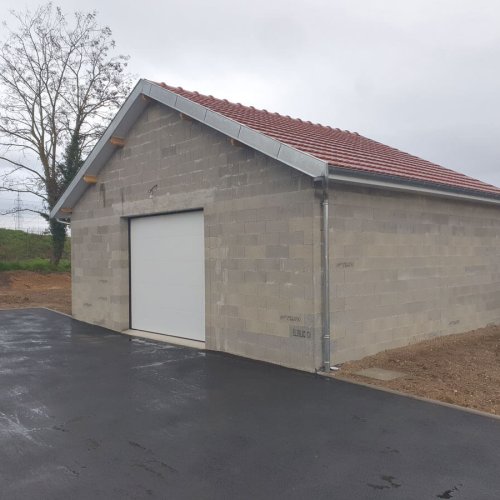 Construction d’un garage pour la mairie de Trois Puits