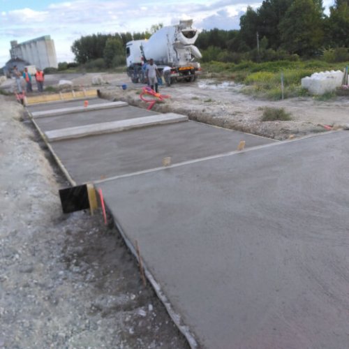 Réalisation de massif béton
